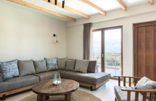 Upper View Villa, with private pool - Photo 27