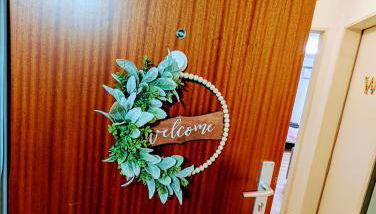 Apartment with AC, full kitchen, self check in, parking, 8 min to SAP campus, Wi Fi - Foto 4