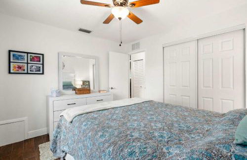 St Pete Family Retreat - Foto 28