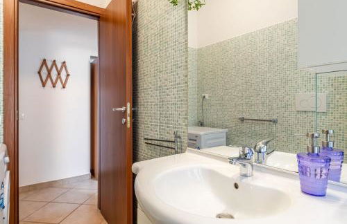 GuestHost - Gradara Comfy Apartments - Foto 30