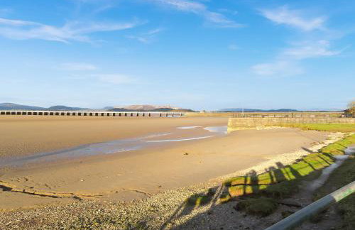 Underhill Cottage - Photo 17