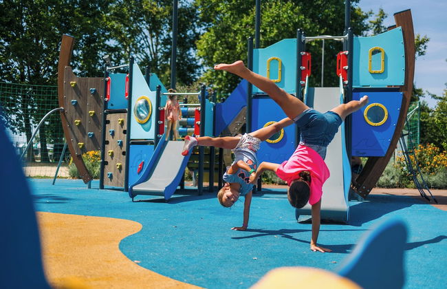 Balatontourist Füred Kemping&Üdülőfalu - Foto 25