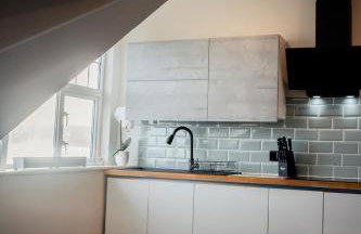 Stunning 2 Bedroom Sea View Apartment With Parking - Foto 24