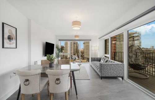 Stylish 2-Bed Flat with Balcony in Fulham SW6 - Foto 22