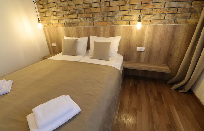 All Seasons Residence - Photo 3