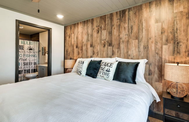 The Lodge at Lakeside - Photo 5