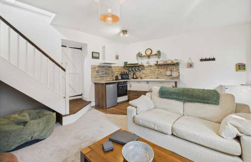 Host & Stay - Brackenrigg Cottage - Photo 2