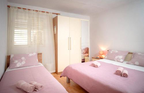 Seaside house for families with children Cove Kruseva, Hvar - 12459 - Foto 12