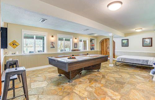 Lakefront Retreat with Kayaks, Paddle Boards and Deck! - Foto 24