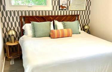 UncleLarry's Lake Place, Sleeps 10 & Hot Tub - Foto 14