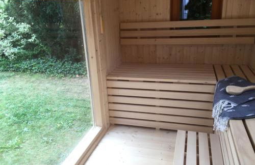 Ferienhaus Dornstetten: Sonniges Design Haus: Kamin, Sauna, Hot Pot, Zaun - Foto 92