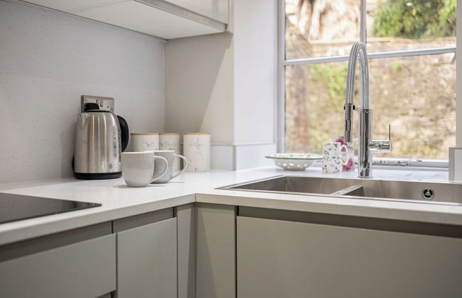 Eilmers Cottage Lovely 4BD in Malmesbury - Photo 75