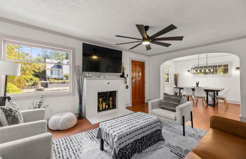 Timeless Historic Home near Downtown with HOT TUB - Foto 3