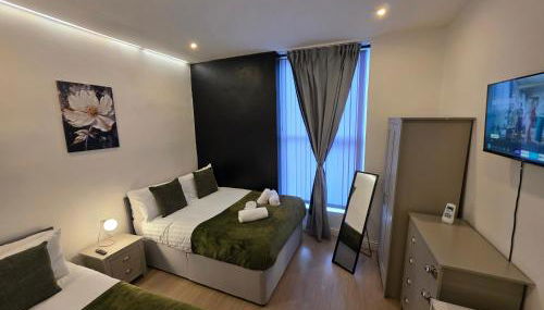 Deluxe 2BR Apartment Near City Center - Sleeps 6 - Foto 2