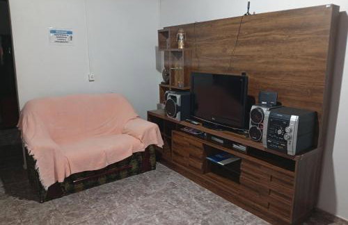 Linda e aconchegante casa - Foto 2