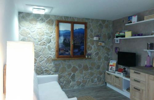 Casetta next to the Creek Dino Buzzati - Photo 10