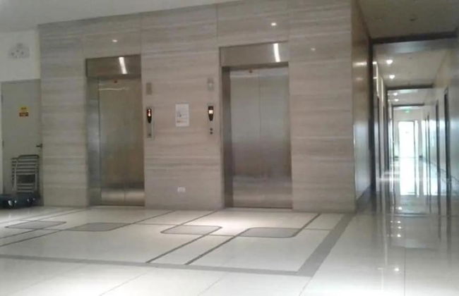 Del'S Condotel across NAIA Terminal 3 - Photo 16