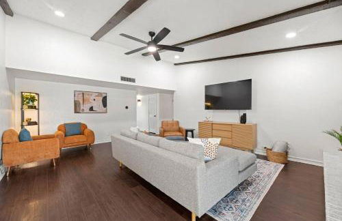 Palm Springs Pool & Game Room! - Foto 6