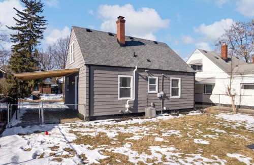 Game Room Retreat with Firepit and Gym, Sleeps 12 - Foto 22