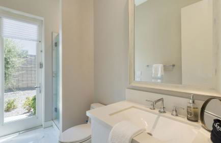 Pool • Hot Tub • Views Luxury Design Villa Valentina by AvantStay - Foto 55