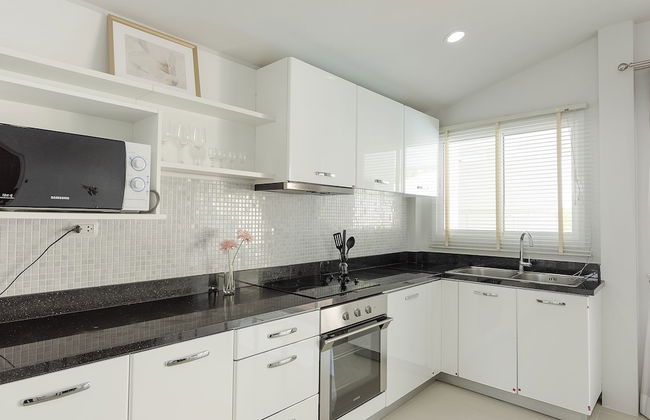 BaanPromphun Pool Villa by BV - Foto 26