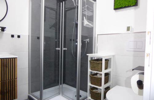 Greenflair Winterberg Ferienwohnung 5 Pers Pool Sauna Wifi near Lift - Foto 13