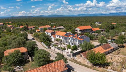 Apartments with parking space Smrdelje, Krka - 23078 - Foto 3