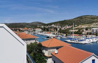 Apartmani "Ivan" - Photo 8