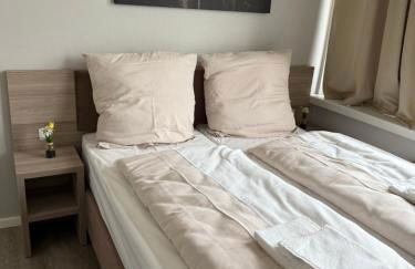 Aparthotel Emilia 24h Check-in, Free Parking and WiFi - Foto 19