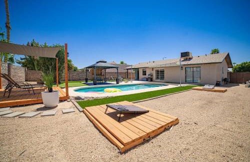 River Fun Awaits Pool, Putting Green, Arcade and More, Sleeps 8 - Foto 12