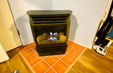 Diamond Apartment with GYM - 2 miles to Fort Sill & just blocks to downtown! - Foto 17