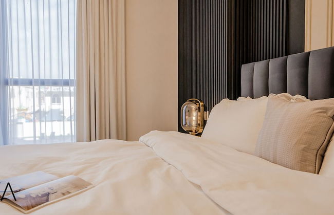 Aya - Modern 1BR Apartment with Balcony in Rahaal 2 - Foto 2