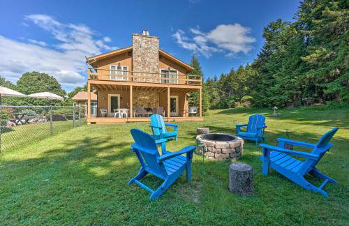 Family Winter Retreat with Hot Tub 14 Mi to Slopes! - Foto 41