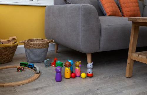 Spacious Cottage with Private Hot Tub - Foto 28