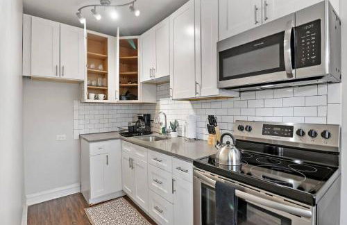 Lively & Fully Furnished 1BR Apartment - Kenwood 408 - Foto 6