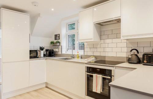 The Coach House - Beautiful and Spacious Outside Decking - Foto 5