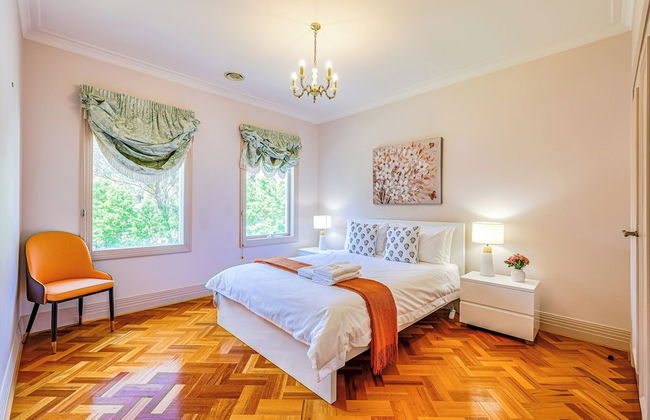 StayAU Expansive 7BR Villa Warrandyte - Foto 37