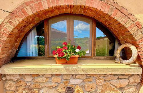 Casetta Luna e Sole Vista Colline Toscane Giardino e Ricarica EV - Foto 4
