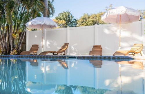 Heated Pool Mini Golf Game Room Fire Pit - Foto 3