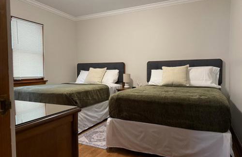 Cozy and Spacious 2br near Chicago fast wifi fully equipped sleeps 6 - Foto 1