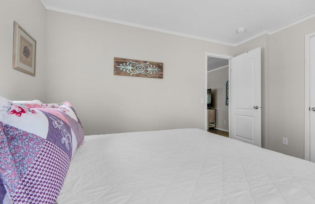 Beachin' Fun - Photo 2