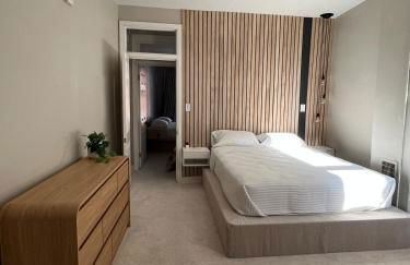 Charming Townhome in Federal Hill - Photo 2