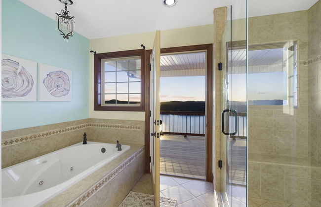 Table Rock Manor at Whitefish Bay - Photo 26