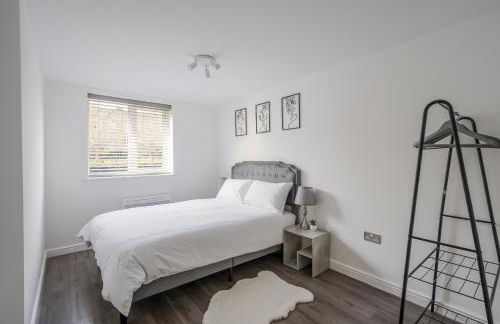 2 Luxurious Apartments with Free Parking near Chelmsford City - Foto 24