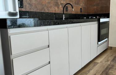 Casa Flat, Suíte, Ar-Cond, Área Gourmet e Garagem - Foto 21