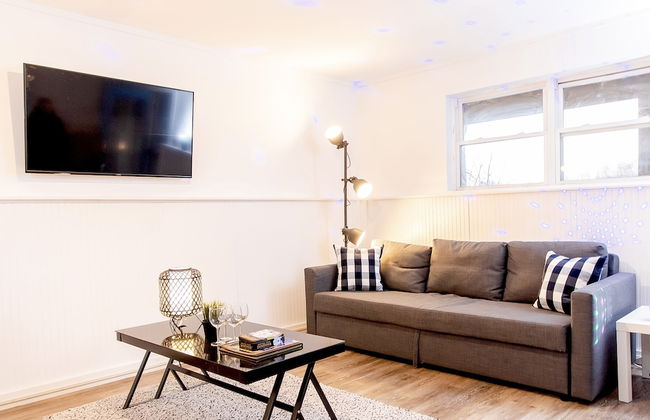 4 BD Stylish Cottage W Private Pool & hot-tub by RedAwning - Foto 17