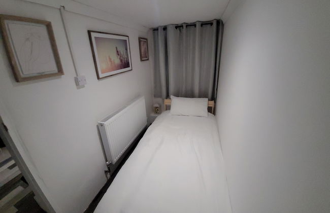 Hidden Treasure- 2 Beds Sleeps 3 Gillingham - Foto 3