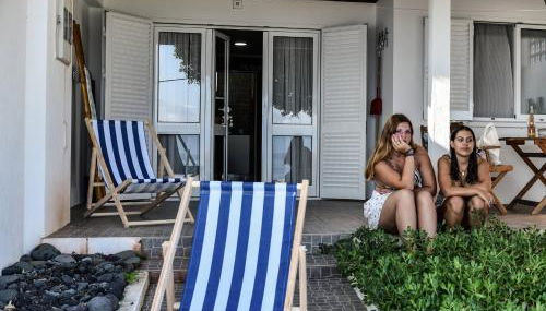 Casa dos Terreiros Oceanfront Villa - Photo 5