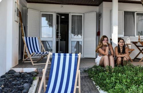 Casa dos Terreiros Oceanfront Villa - Photo 5