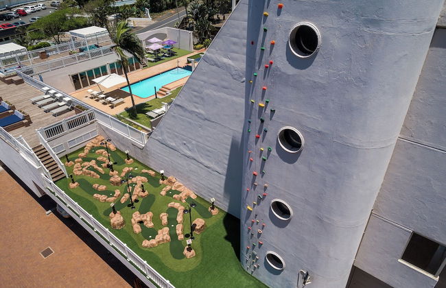 Umhlanga Cabanas - Photo 18